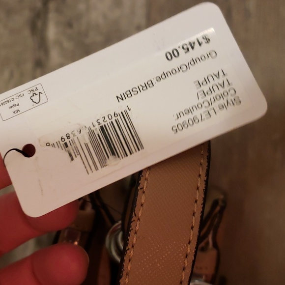 New with tags Guess taupe Brisbane Tote - Picture 5 of 8